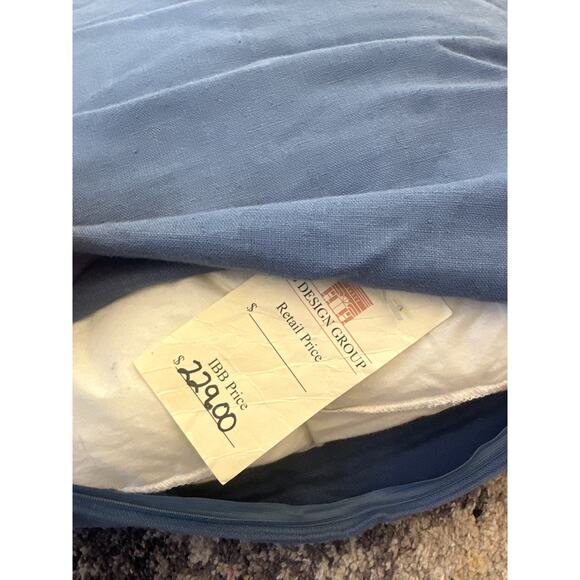 KUK May Embroidered Linen Pillow seashells Nautcial Blue white 20" x 20" square - Picture 7 of 7